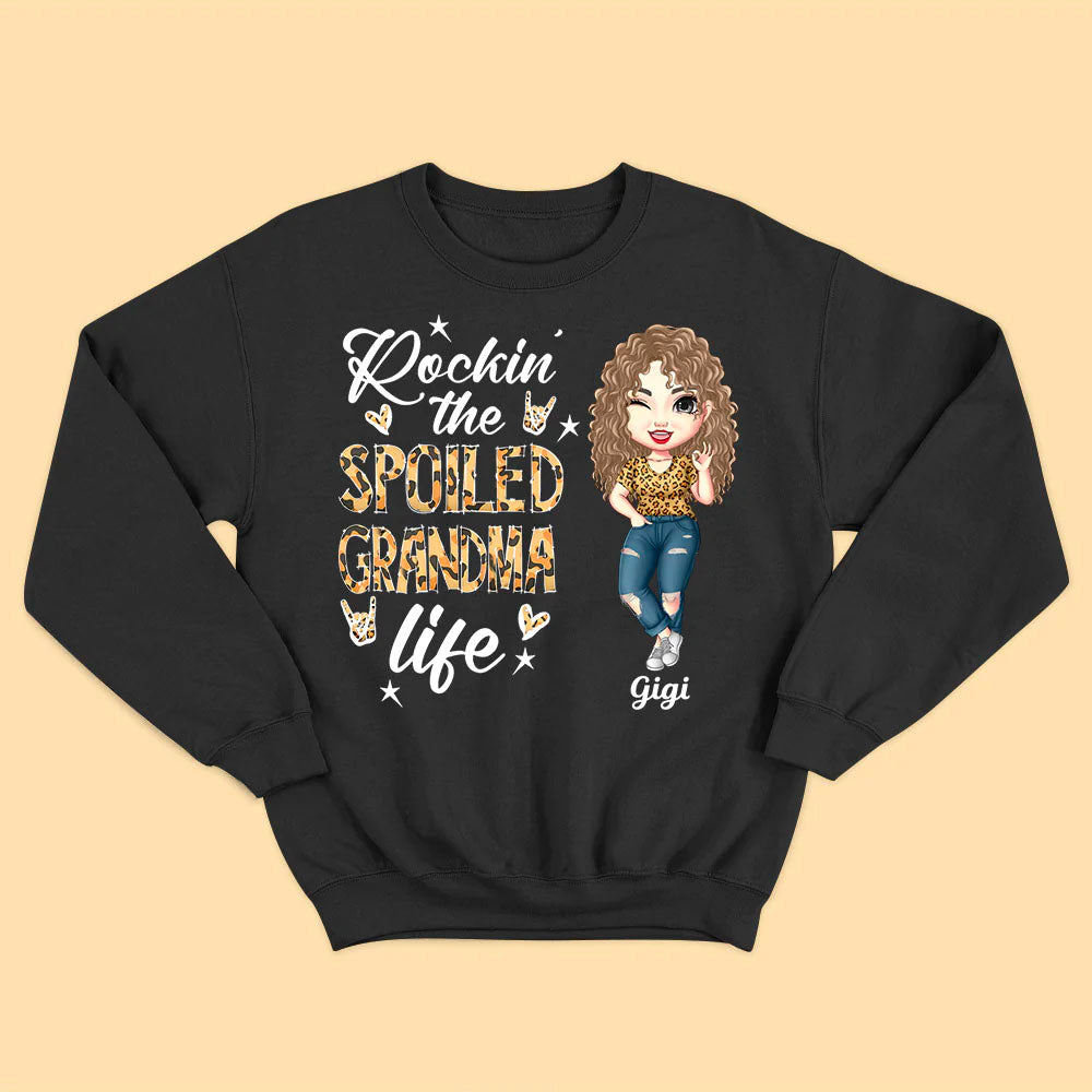 Rocking The Spoiled Grandma Life - Personalized Shirt - Anniversary, Valentine's Day, Birthday Gift For Grandma, Mama, Gigi Lover, Mother's Day - Leopard Woman